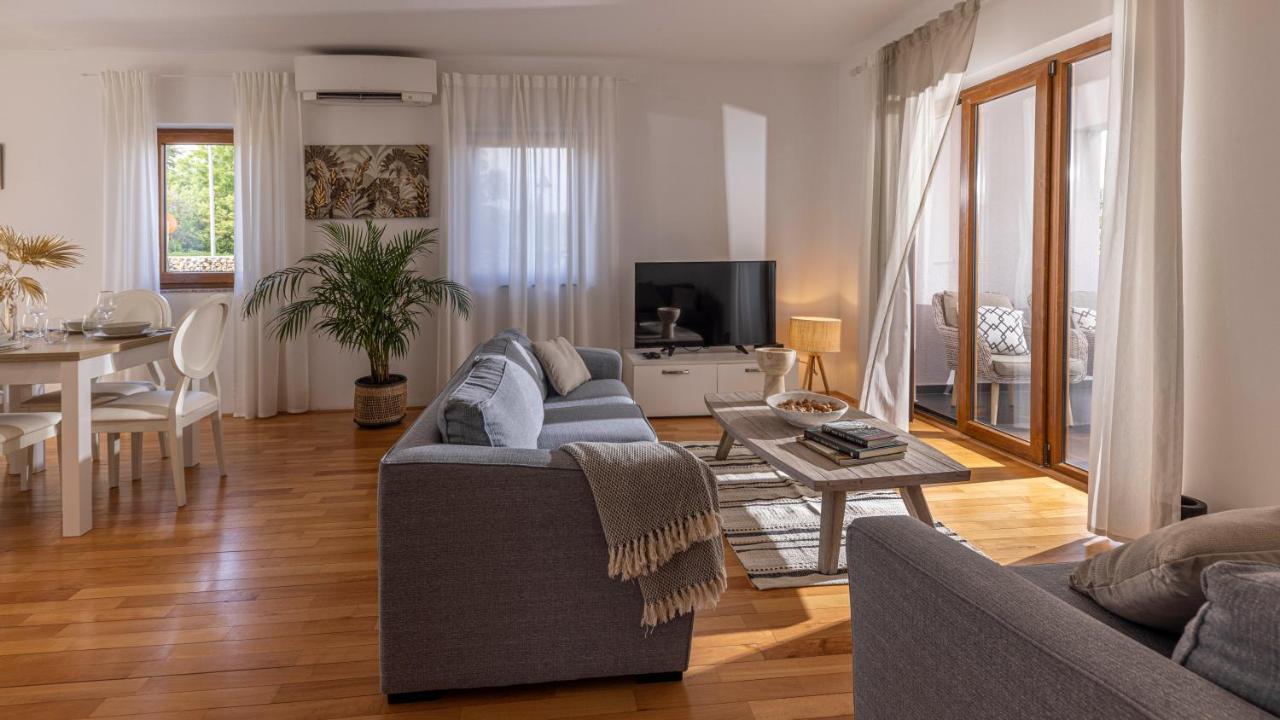 Val Piana Villa Savudrija Luaran gambar